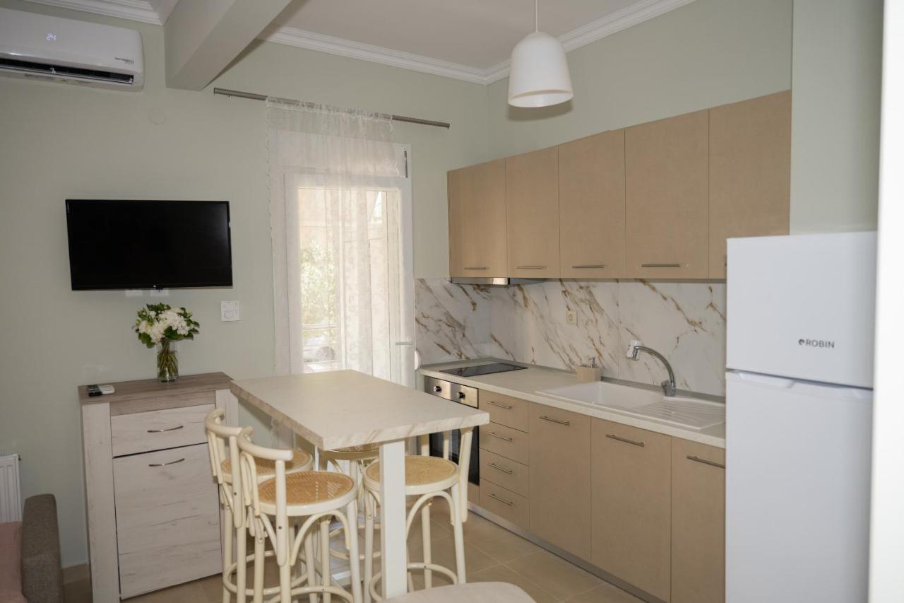 Zoe Seaview Apartment By Rentalspro - Nea Moudania Halkidiki 외부 사진
