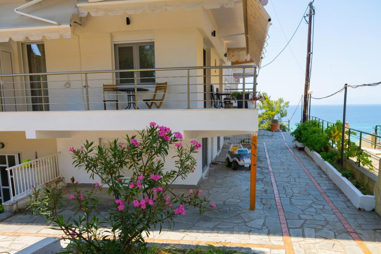 Zoe Seaview Apartment By Rentalspro - Nea Moudania Halkidiki 외부 사진