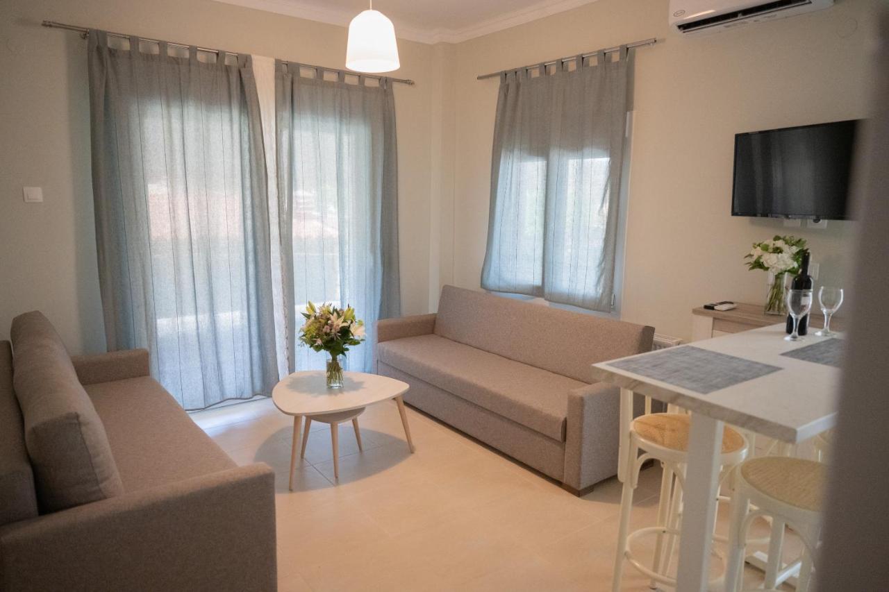 Zoe Seaview Apartment By Rentalspro - Nea Moudania Halkidiki 외부 사진